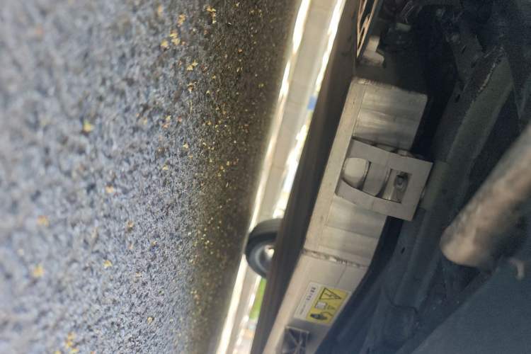 Used Leapmotor T03 2020 400 Lite Edition Chassis Front Left
