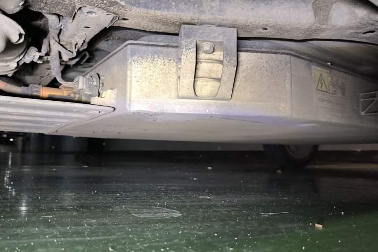 Used Leapmotor T03 2020 400 Lite Edition Chassis Front Left
