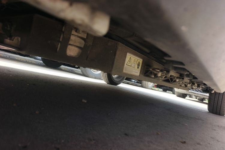 Used Leapmotor T03 2020 400 Luxury Edition Chassis Front Left