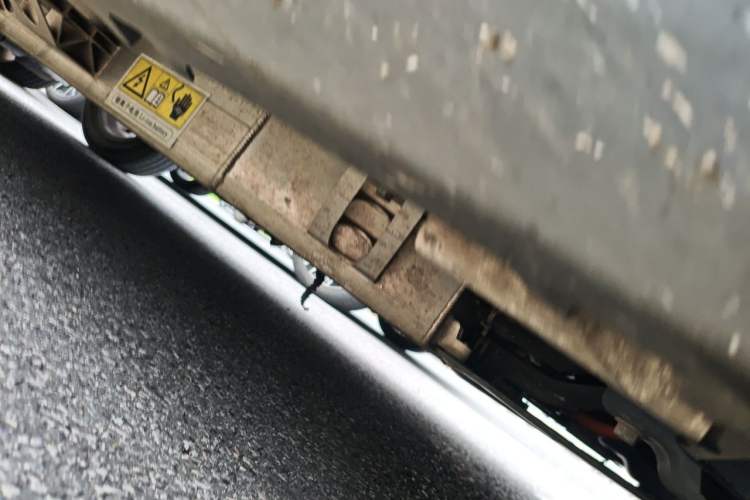 Used Leapmotor T03 2020 400 Luxury Edition Chassis Front Right
