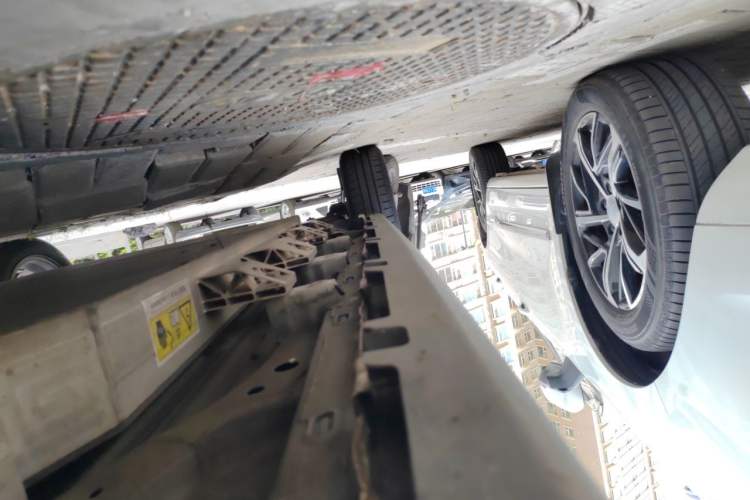 Used Leapmotor T03 2020 400 Lite Edition Chassis Front Right
