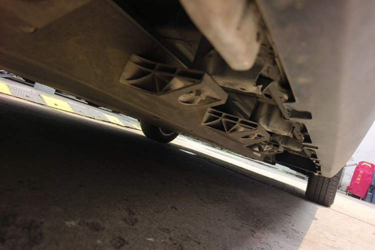 Used Leapmotor T03 2020 400 Luxury Edition Chassis Rear Right