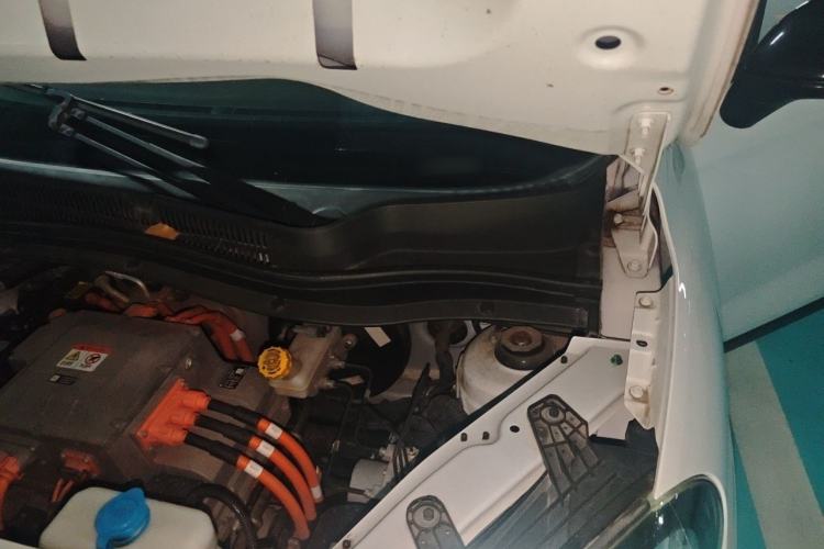 Used Leapmotor T03 2020 400 Luxury Edition Engine Bay Left