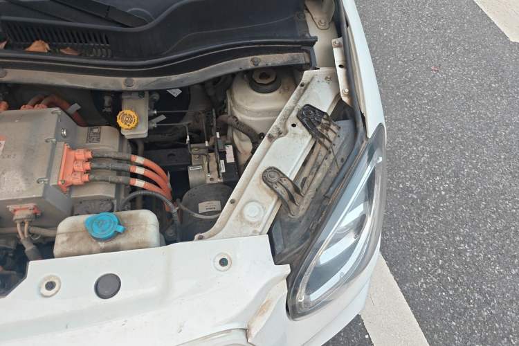 Used Leapmotor T03 2020 400 Standard Edition Engine Bay Left