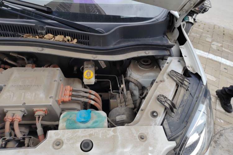 Used Leapmotor T03 2020 400 Lite Edition Engine Bay Left