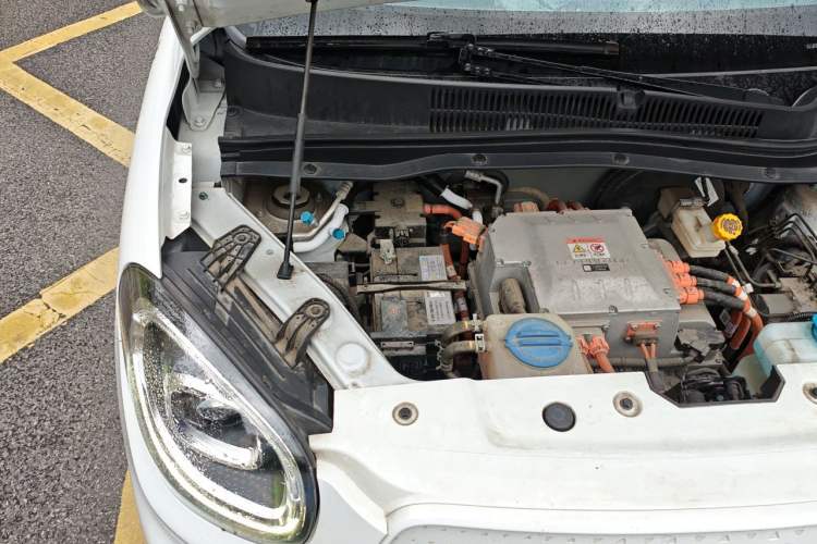 Used Leapmotor T03 2020 400 Luxury Edition Engine Bay Right