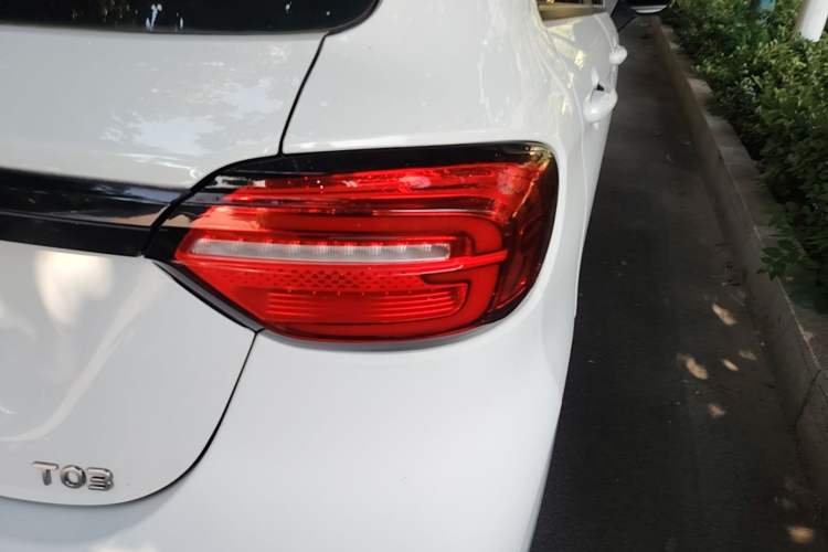 Used Leapmotor T03 2020 400 Lite Edition Exterior 3