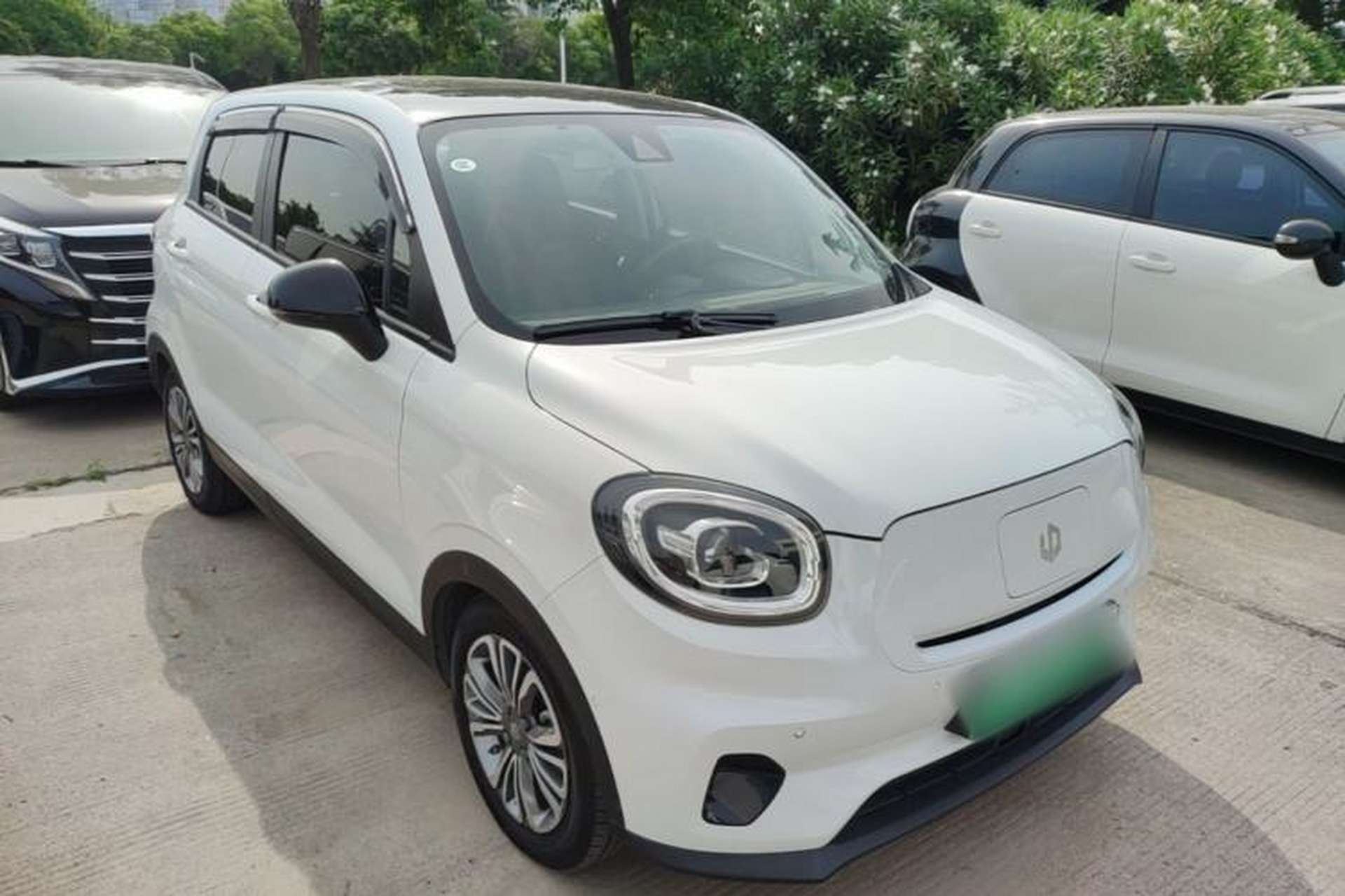 Used Leapmotor T03 2020 400 Luxury Edition Front Right 45 Deg