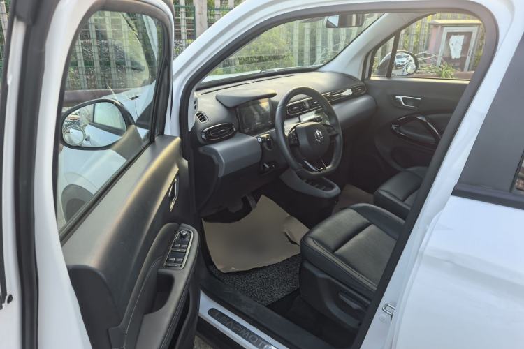Used Leapmotor T03 2020 400 Luxury Edition Interior 1