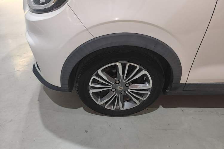 Used Leapmotor T03 2020 400 Lite Edition Left Front Wheel Hub