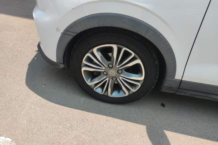 Used Leapmotor T03 2020 400 Luxury Edition Left Front Wheel Hub