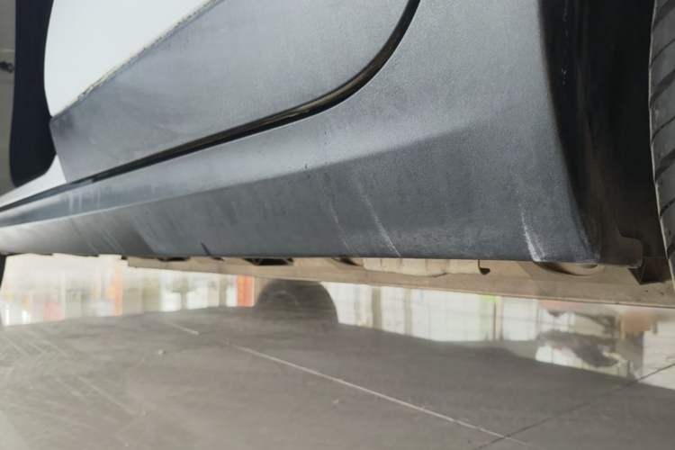 Used Leapmotor T03 2020 400 Lite Edition Left Side Sill