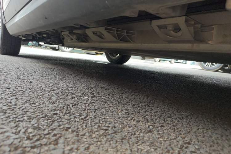 Used Leapmotor T03 2020 400 Lite Edition Left Side Sill