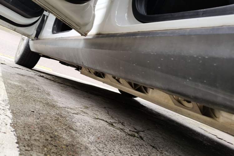 Used Leapmotor T03 2020 400 Lite Edition Left Side Sill