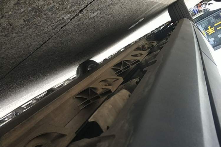 Used Leapmotor T03 2020 400 Lite Edition Left Side Sill