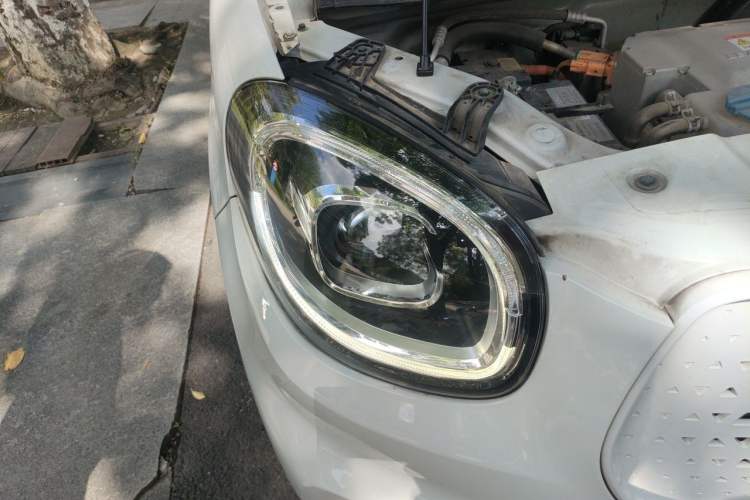 Used Leapmotor T03 2020 400 Luxury Edition Right Front Headlight