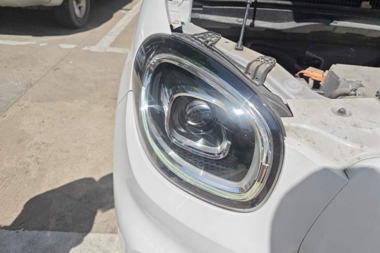 Used Leapmotor T03 2020 400 Luxury Edition Right Front Headlight