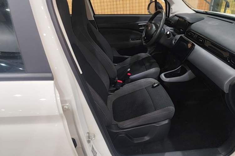 Used Leapmotor T03 2020 400 Lite Edition Right Front Seat