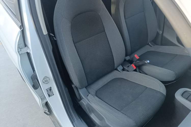 Used Leapmotor T03 2020 400 Lite Edition Right Front Seat