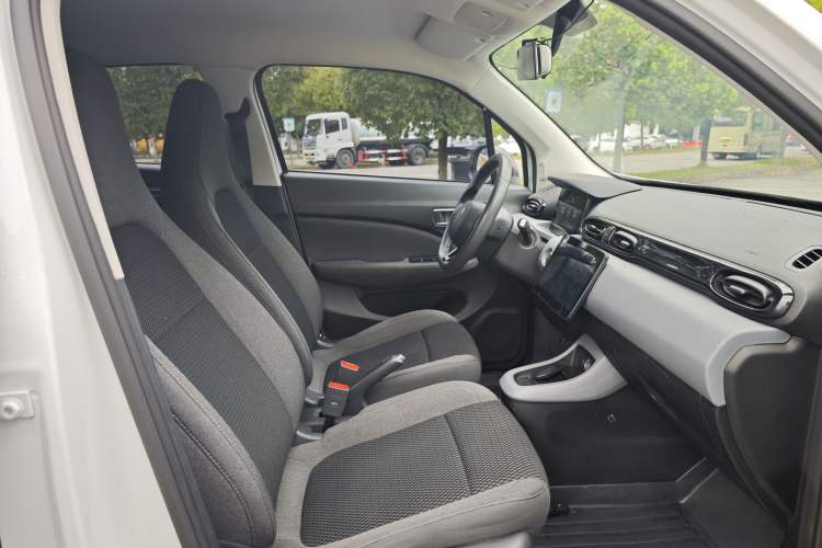 Used Leapmotor T03 2020 400 Lite Edition Right Front Seat
