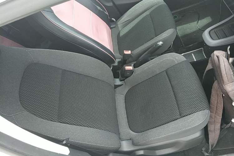 Used Leapmotor T03 2020 400 Lite Edition Right Front Seat