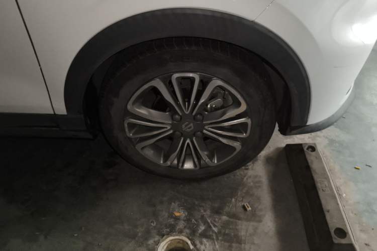 Used Leapmotor T03 2020 400 Lite Edition Right Front Wheel Hub