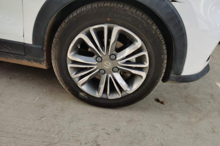Used Leapmotor T03 2020 400 Comfort Edition Right Front Wheel Hub