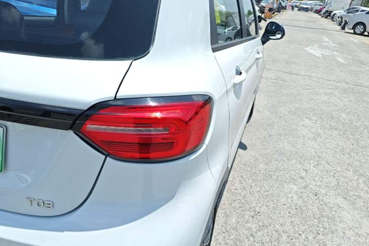 Used Leapmotor T03 2020 400 Luxury Edition Right Rear Taillight