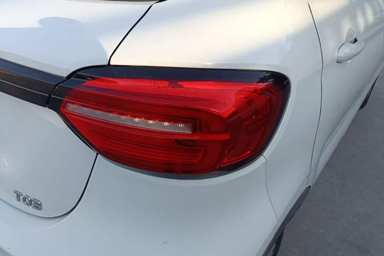 Used Leapmotor T03 2020 400 Lite Edition Right Rear Taillight