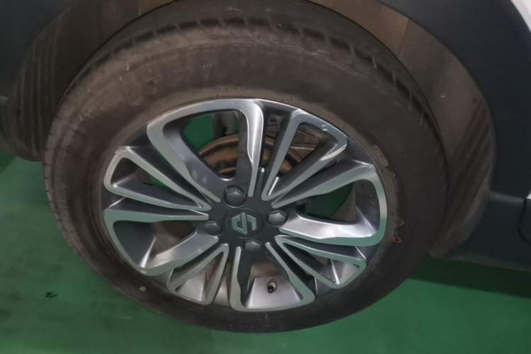 Used Leapmotor T03 2020 400 Lite Edition Right Rear Wheel Hub