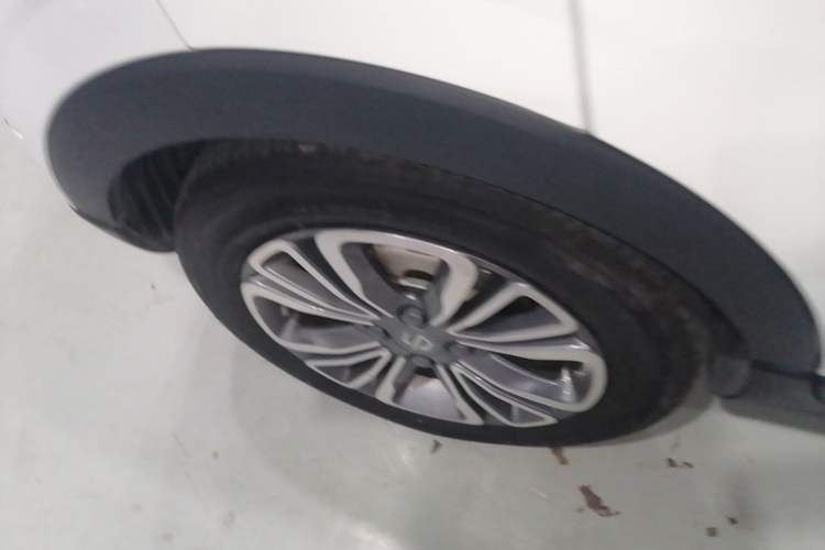 Used Leapmotor T03 2020 400 Luxury Edition Right Rear Wheel Hub