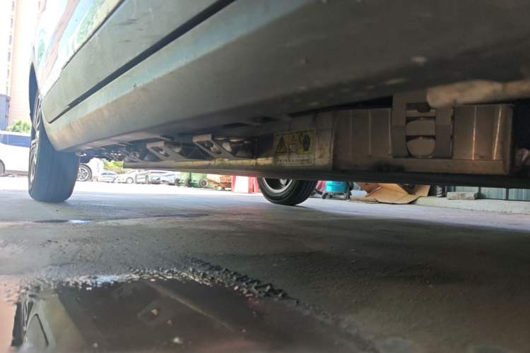 Used Leapmotor T03 2020 400 Lite Edition Right Side Sill