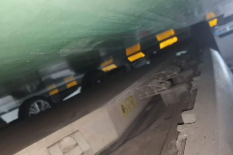 Used Leapmotor T03 2020 400 Lite Edition Right Side Sill