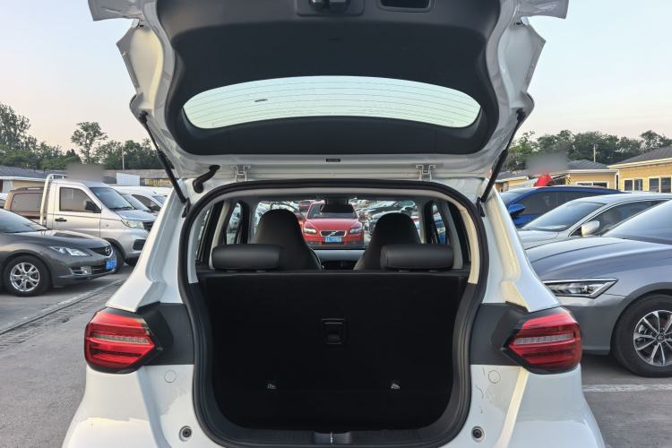 Used Leapmotor T03 2020 400 Luxury Edition Trunk