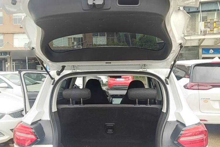 Used Leapmotor T03 2020 400 Standard Edition Trunk
