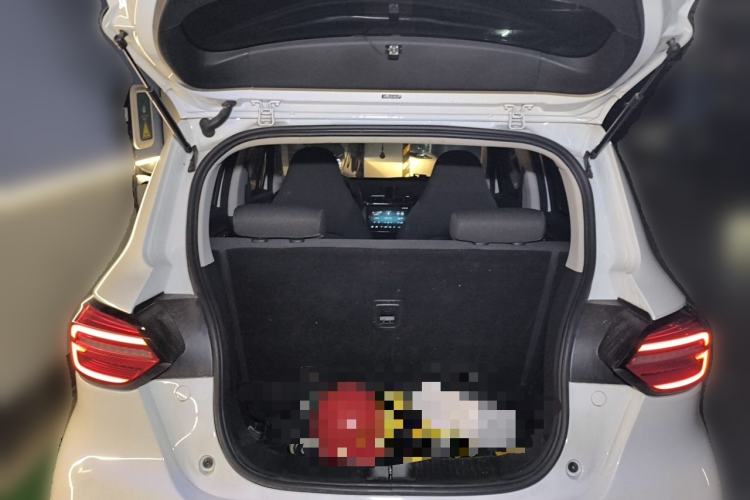 Used Leapmotor T03 2020 400 Lite Edition Trunk