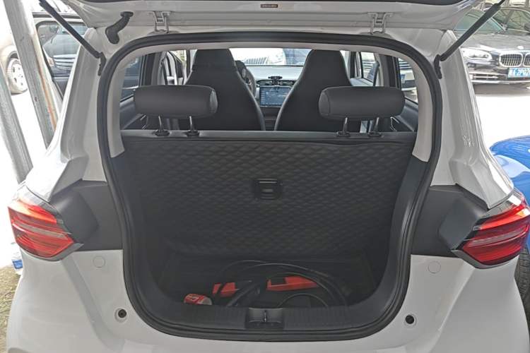 Used Leapmotor T03 2020 400 Luxury Edition Trunk
