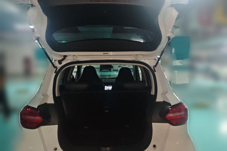 Used Leapmotor T03 2020 400 Luxury Edition Trunk