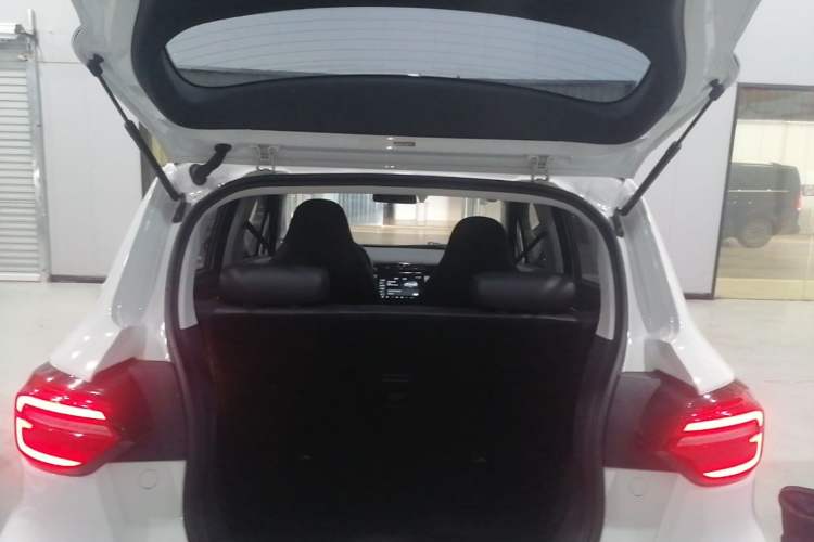 Used Leapmotor T03 2020 400 Luxury Edition Trunk