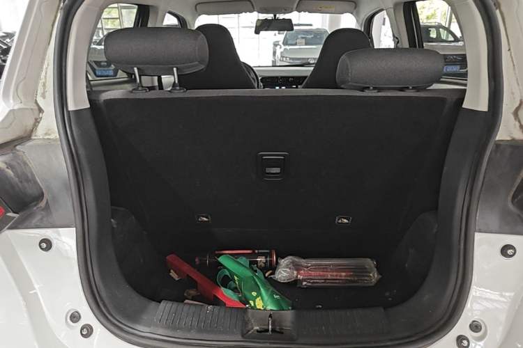 Used Leapmotor T03 2020 400 Lite Edition Trunk