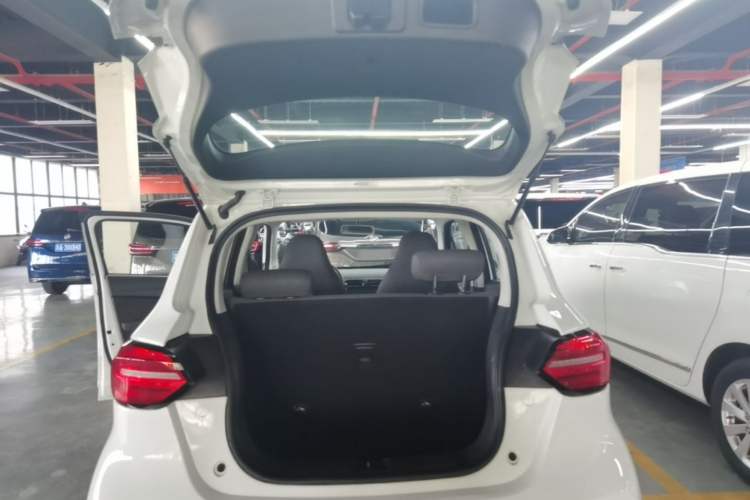 Used Leapmotor T03 2020 400 Lite Edition Trunk