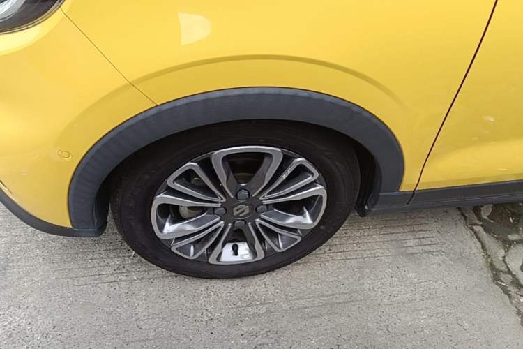 Used Leapmotor T03 2020 400 Luxury Edition Left Front Wheel Hub
