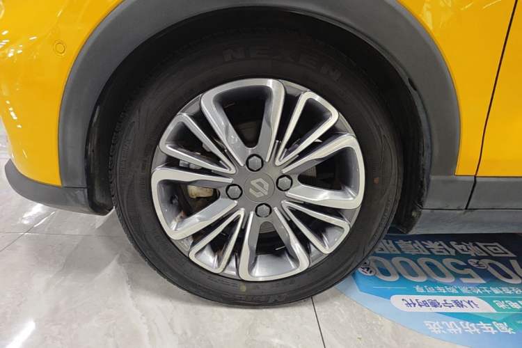 Used Leapmotor T03 2020 400 Luxury Edition Left Front Wheel Hub