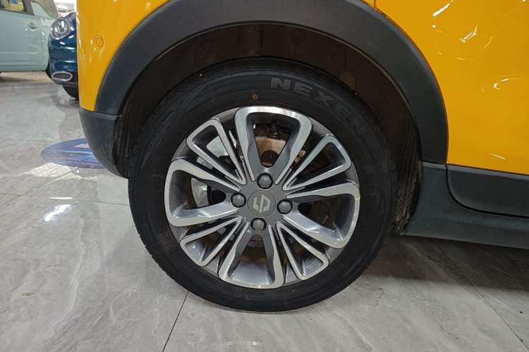 Used Leapmotor T03 2020 400 Luxury Edition Right Rear Wheel Hub