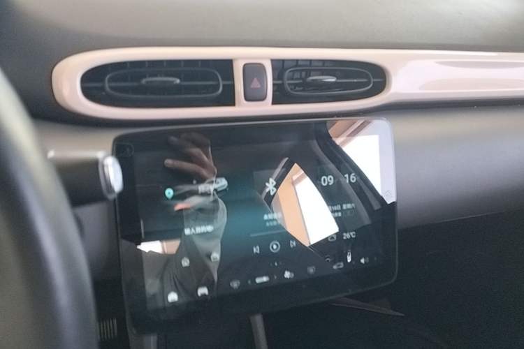 Used Leapmotor T03 2021 400 Luxury Edition Audio And AC Panel