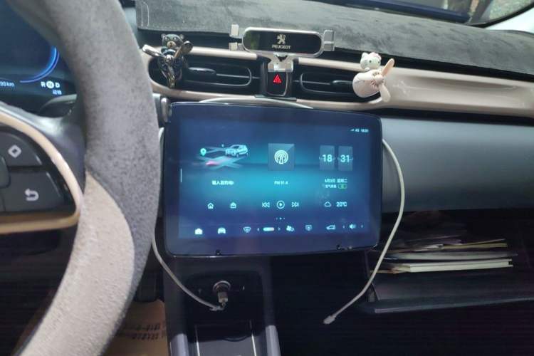 Used Leapmotor T03 2021 400 Luxury Edition Audio And AC Panel