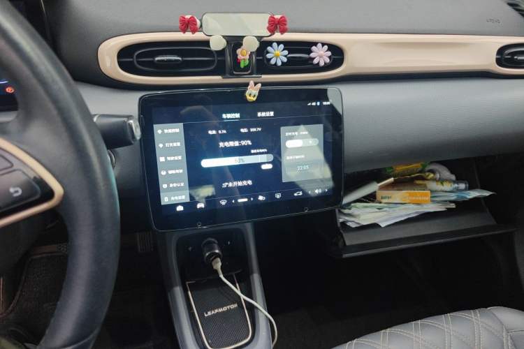 Used Leapmotor T03 2021 400 Luxury Edition Audio And AC Panel