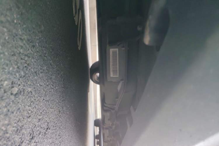 Used Leapmotor T03 2021 400 Comfort Edition Chassis Front Left