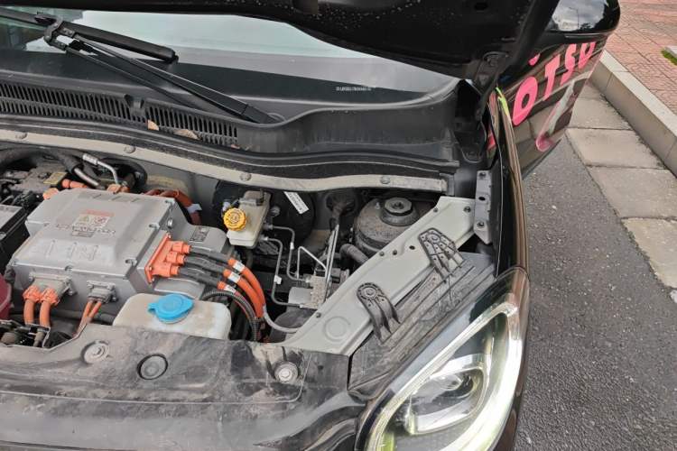 Used Leapmotor T03 2021 400 Lite Edition - Lithium-Ion Battery Engine Bay Left