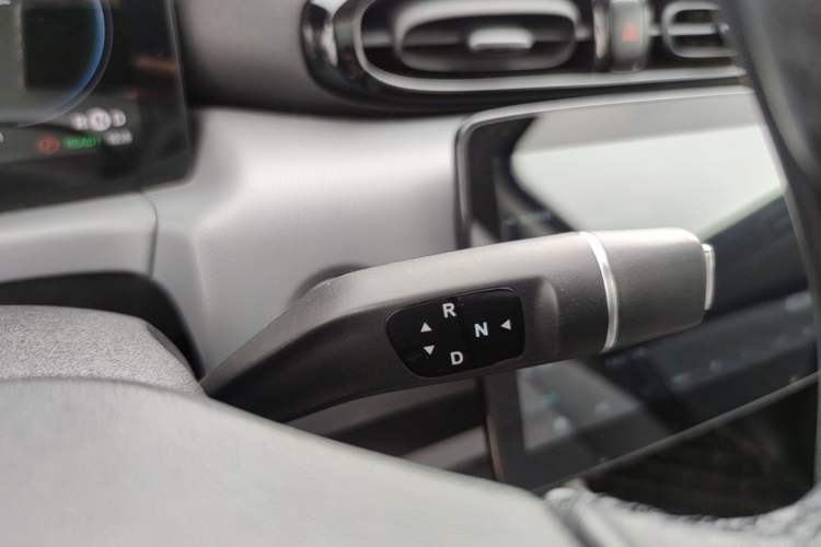 Used Leapmotor T03 2021 400 Luxury Edition Gear Lever